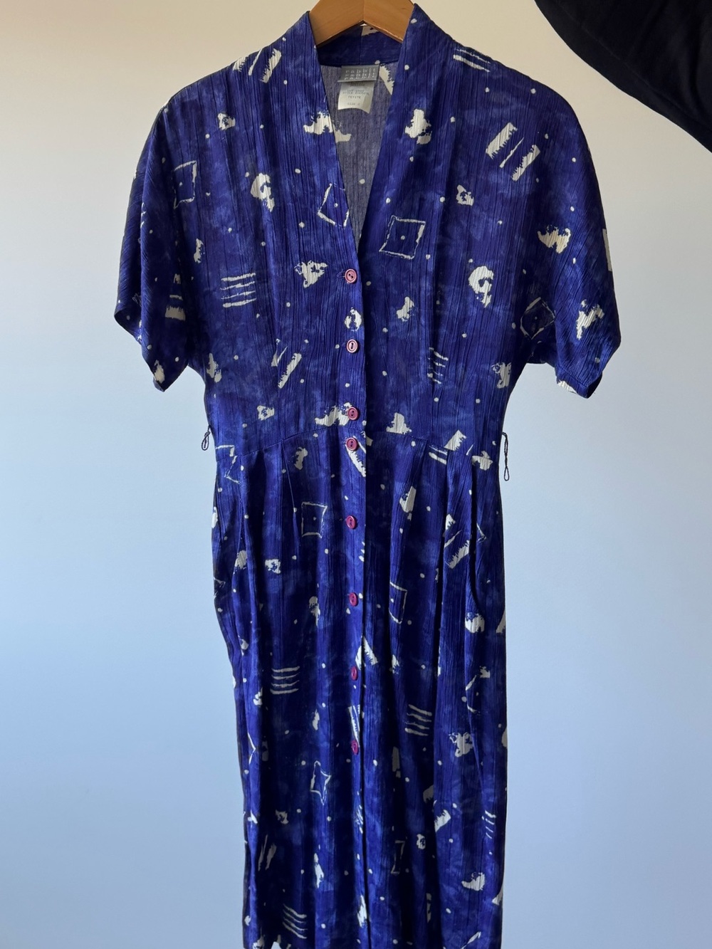Rabbit Rabbit Rabbit Deep Navy Blue Abstract Button-Front Midi Dress - Picture 7 of 7